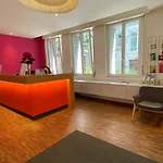 Josephine's - Women Only With Rooftop And Community Area 3* Zurich