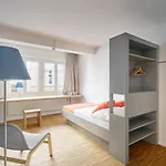 Josephine's - Women Only With Rooftop And Community Area Zurich
