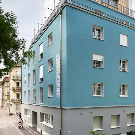 Josephine's - Women Only With Rooftop And Community Area 3*