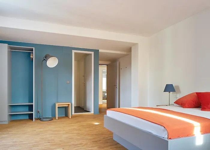 Josephine's - Women Only With Rooftop And Community Area 3* Zurich