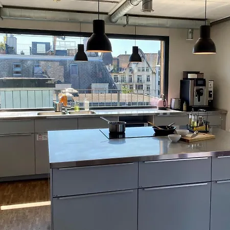 Josephine's - Women Only With Rooftop And Community Area 苏黎世