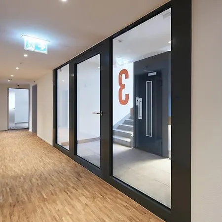 Josephine's - Women Only With Rooftop And Community Area Vendégház Zürich